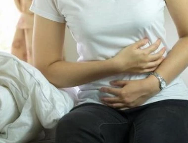 Γαστρεντερίτιδα: Τι να κάνετε για να σας περάσει